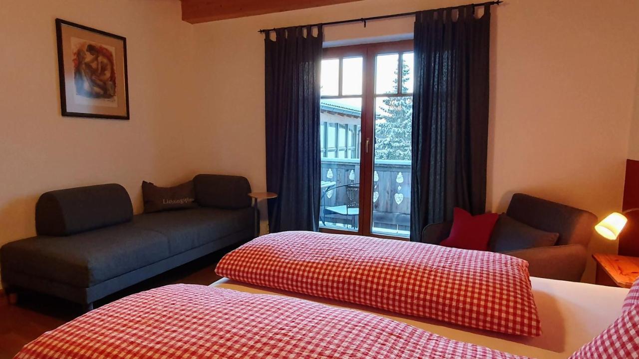 Gasthof Haus Petra Bach (Tyrol)